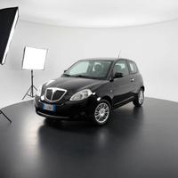 Lancia Ypsilon 1.2 8v Argento 69cv