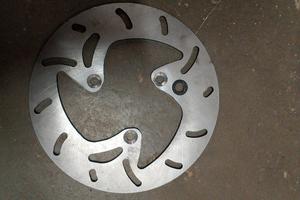 disco anteriore per Malaguti Phantom F12 marca C4