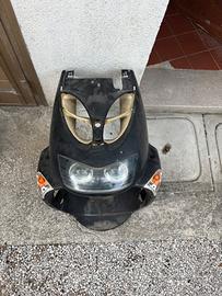 scudo/carena anteriore aprilia sr 50