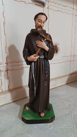 Statua di San Francesco di Assisi 