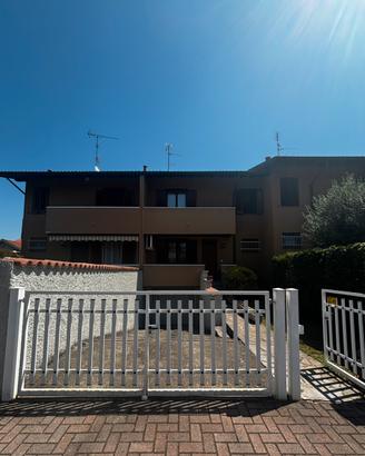 Privato Vende villetta a schiera