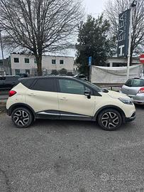 RENAULT CAPTUR 1.5 dCi 90.000 km **FULL OPTIONAL**