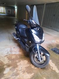 Yamaha X-Max 250 - 2009