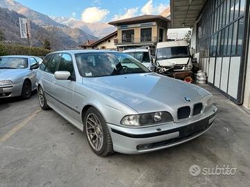 Ricambi BMW 530d touring 2000 grigio chiaro
