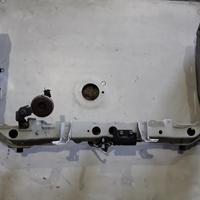 RIVESTIMENTO ANTERIORE TOYOTA Yaris Serie (14>16)