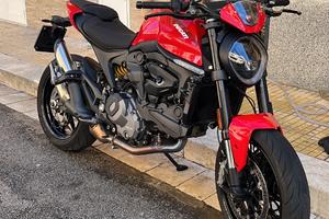 Ducati Monster 937
