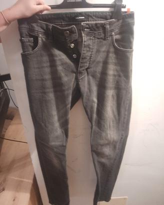 pantaloni taglia 46
