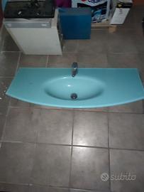 lavabo in vetro da 120cm