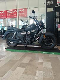 KEEWAY SUPERLIGHT 125