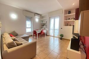 4 LOCALI A CALOLZIOCORTE