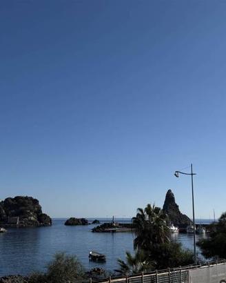 Immobile di 130 m² con 5 locali a Aci Castello