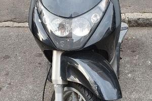 RICAMBI BEVERLY 250 2005 2007 PIAGGIO USATO CARENE