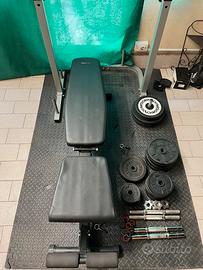 Home gym con pesi da 2kg e 1 kg