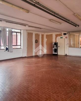 MAGAZZINO A MISSAGLIA