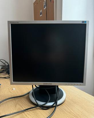Monitor LCD SAMSUNG 19" 1280x1024 4:3 VGA