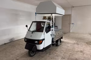 APE CAR FOOD TRUCK / USO NEGOZIO 