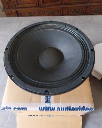 VENDUTO..... woofer per casse FBT Max 4 