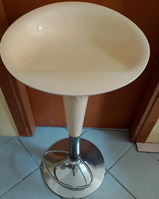 6 sgabelli bianchi  con manopola sali scendi