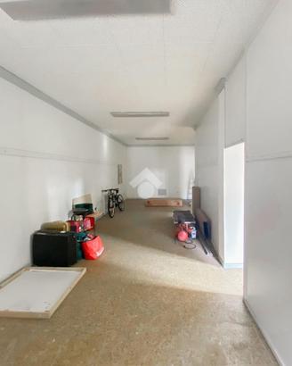 NEGOZIO A OSPITALETTO