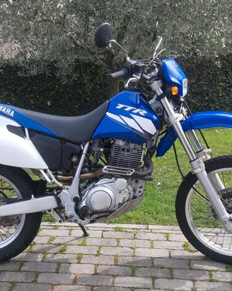 YAMAHA 600 TTR E