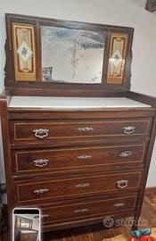  Antico comò cin legno + 2 comodini