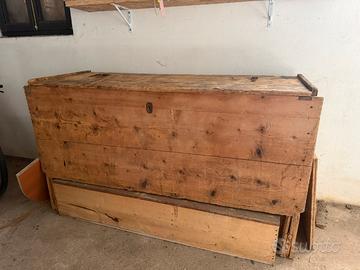 Antico mobile per il grano