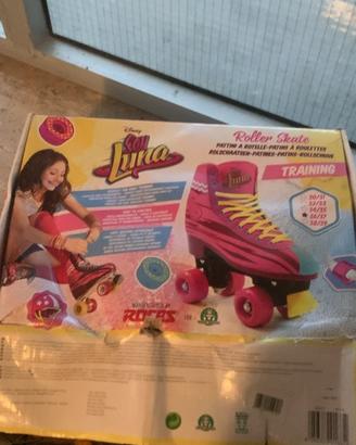 Roller skate con caschetto bambina