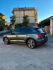 Audi Q5 40 2.0  tdi quattro 190cv S-tronic S-line