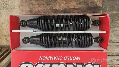 Sospensioni e parafango corto Moto Guzzi V7
