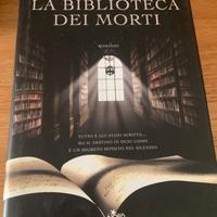 "La biblioteca dei morti" libro