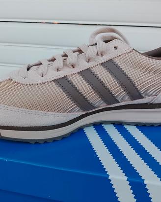 sneakers Adidas unisex misura 46 nuove 