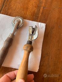 Vecchi attrezzi da cucina