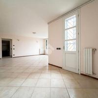 4 LOCALI A CASTELCOVATI