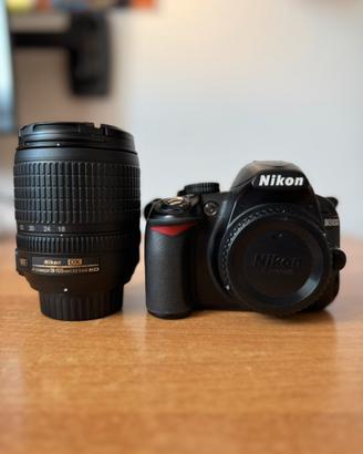 NIKON D3100 + obiettivo 18-105mm /3,5-5,6G
