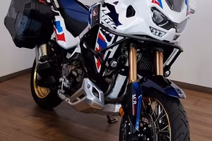 Africa twin adv dct 1100 ( permuta)
