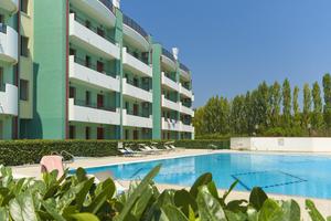 Caorle, bilocale, piano terra con piscina