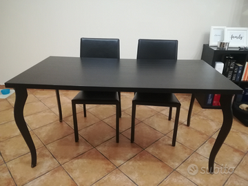 Tavolo soggiorno marrone scuro