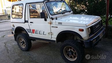 Fuoristrada Suzuki SJ 413