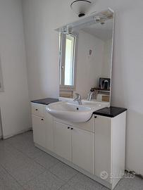 MOBILI BAGNO CON LAVANDINO