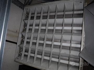 Plafoniere al neon per controsofitto