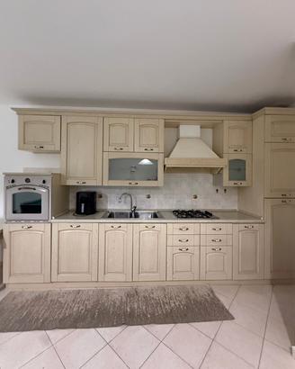 Cucina completa di elettrodomestici 4.10mt