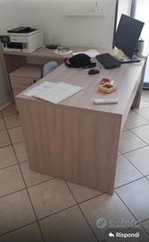 2 scrivanie angolari 