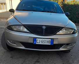 Lancia y 1.2 16v 2002 unica