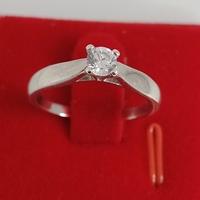 Anello solitario argento