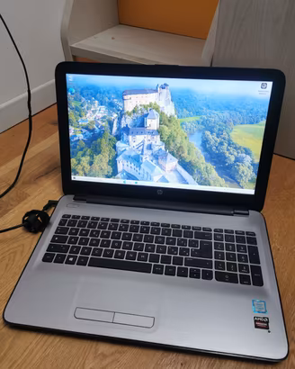 Hp 250 i5 6a gen perfettamente funzionante 