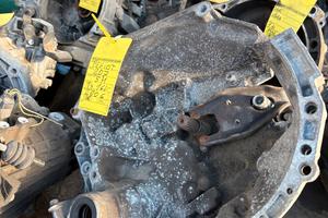 CAMBIO PEUGEOT 207 1.4 BENZINA ANNO:2008