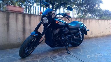 Harley Davidson street 750