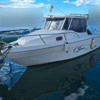 SAVER MANTA 21 FISHER + 150hp MERCURY (2011)