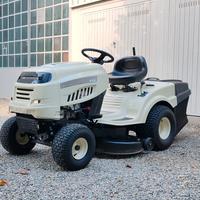 trattorino tagliaerba MTD 
