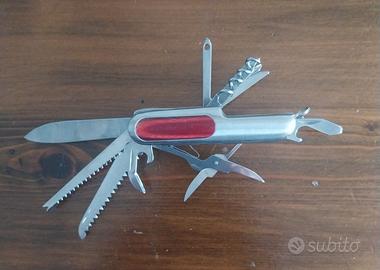 Coltellino multi funzionale tascabile